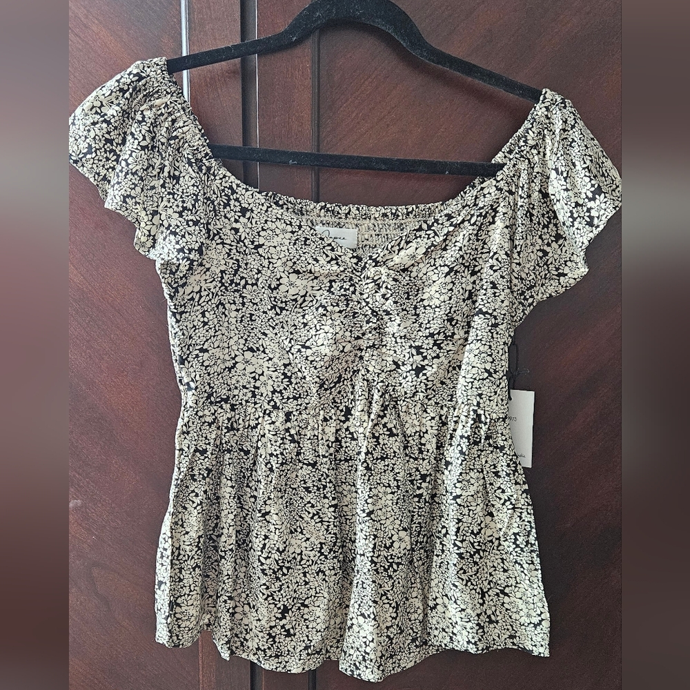 🌺 NWT Japan blouse, sz S